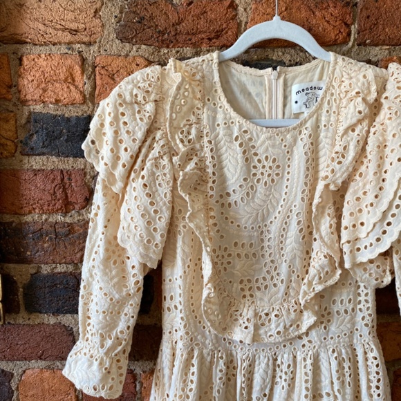 Meadows puff sleeve peach eyelet midi dress with ruffle - Picture 3 of 3